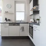 Strandpark-grossenbrode-haus-leuchtturm-wohnung-14-leuchtturmblick *