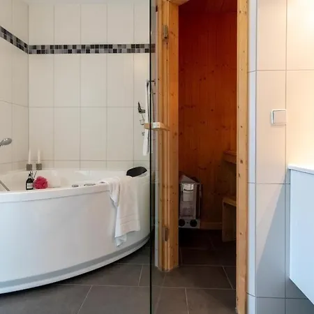 Strandpark-grossenbrode-haus-leuchtturm-wohnung-14-leuchtturmblick * Großenbrode